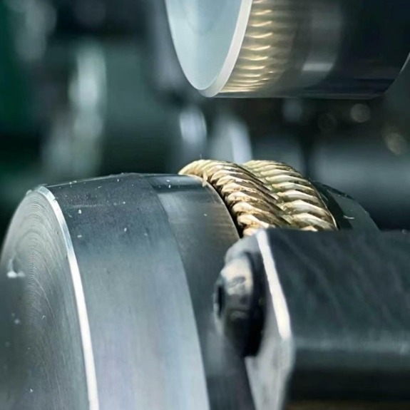 チェーンを製鎖する工程